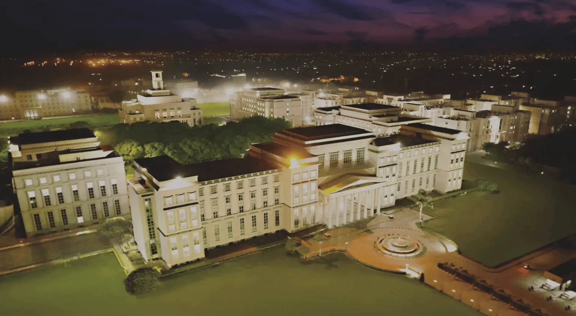 Amity University, Lucknow